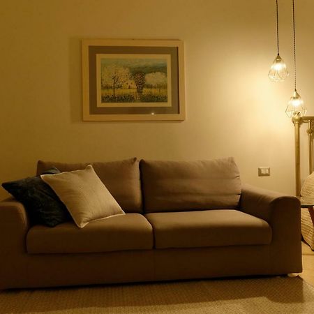 B&B Questa Casa Non E'Un Albergo Palermo Kültér fotó