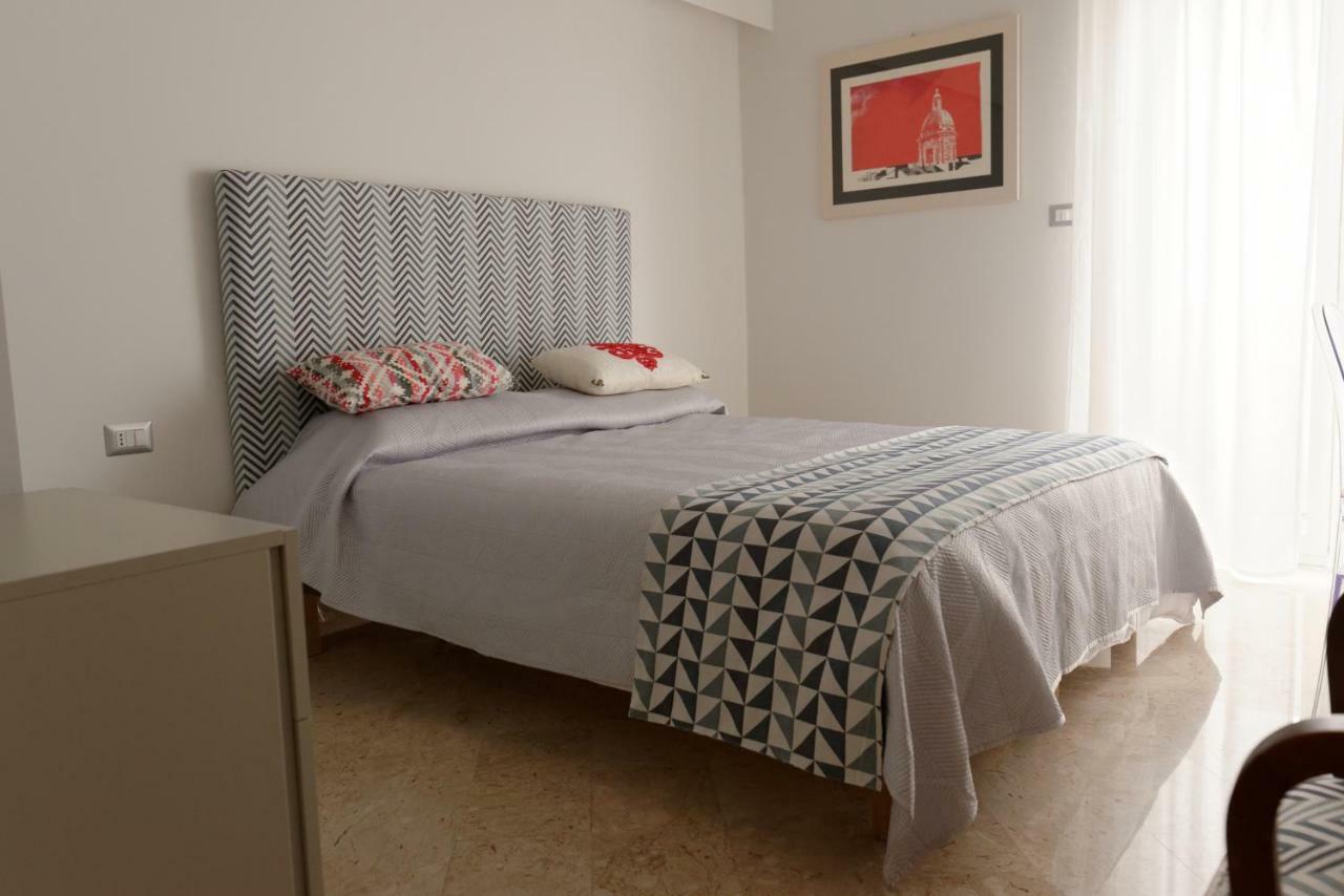 B&B Questa Casa Non E'Un Albergo Palermo Kültér fotó