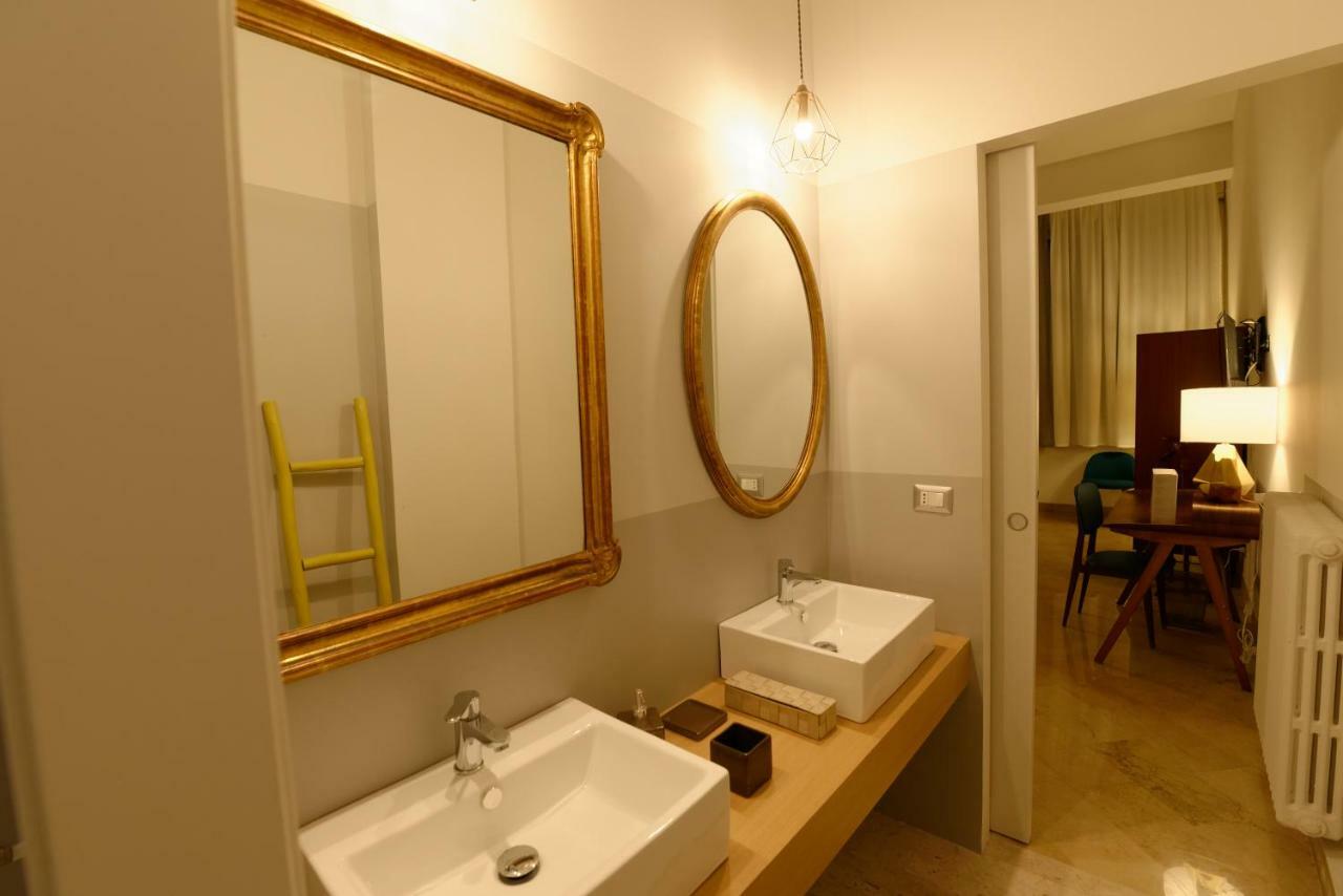 B&B Questa Casa Non E'Un Albergo Palermo Kültér fotó