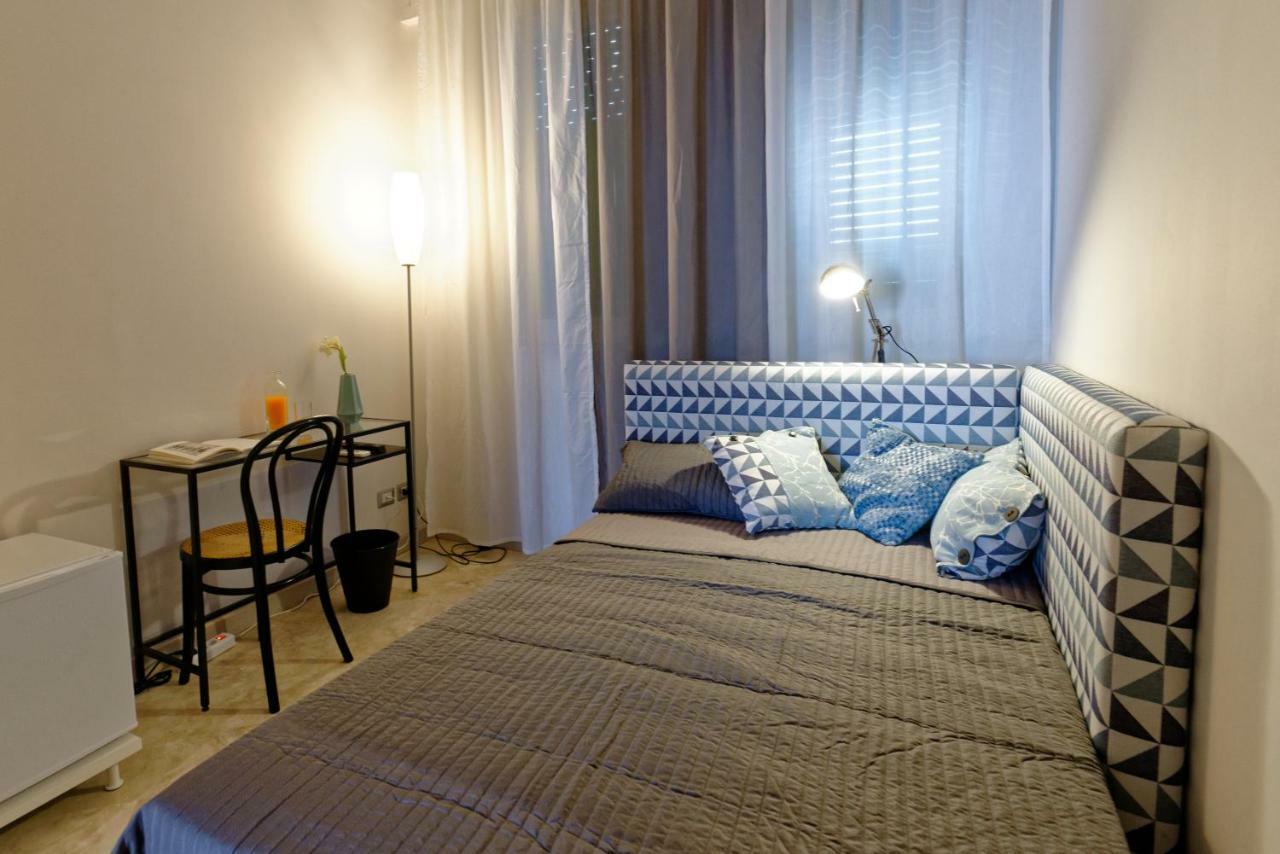 B&B Questa Casa Non E'Un Albergo Palermo Kültér fotó