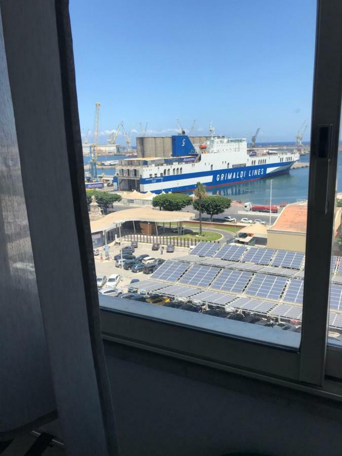 B&B Questa Casa Non E'Un Albergo Palermo Kültér fotó
