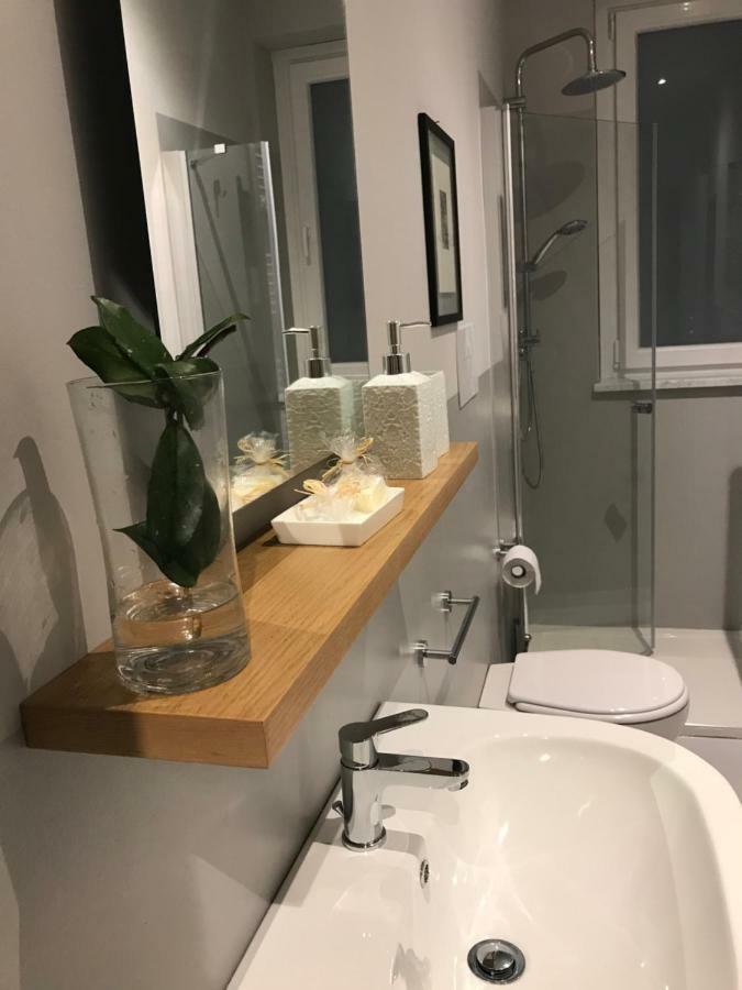 B&B Questa Casa Non E'Un Albergo Palermo Kültér fotó